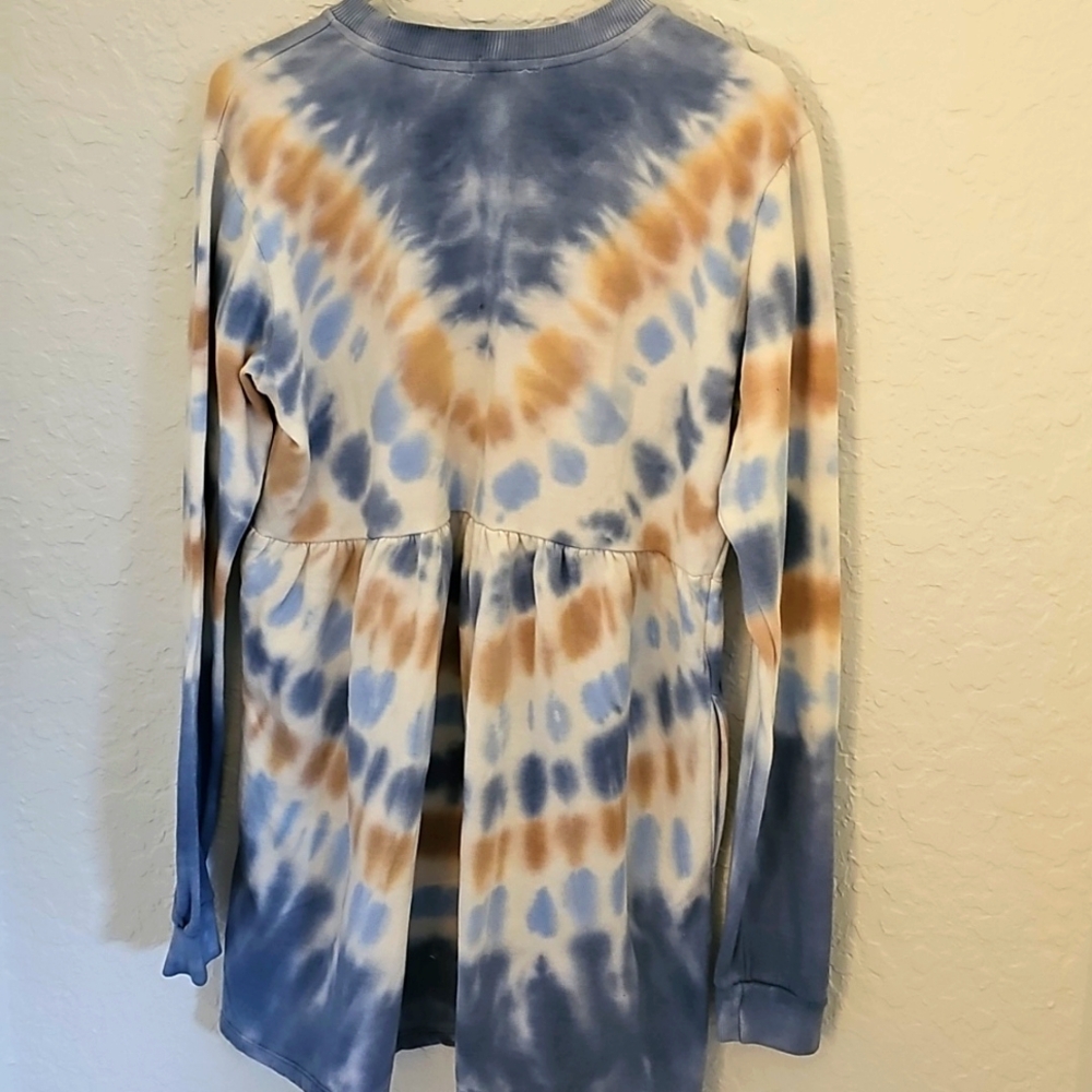 Tie-Dye Long Sleeve Midi Dress - Picture 15 of 16